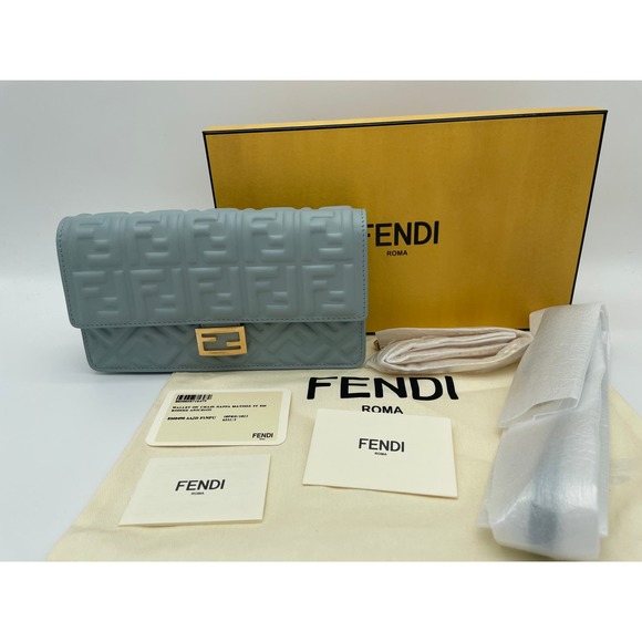 BRAND NEW FENDI LEATHER NAPPA FF BLUE BAGUETTE CHAIN BAG PURSE BOX NIB! - Picture 3 of 16